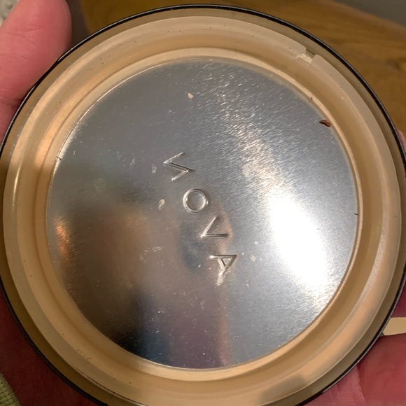 Snow Day 3-Wick Candle, Glass Jar, New In Box - Picture 6 of 12